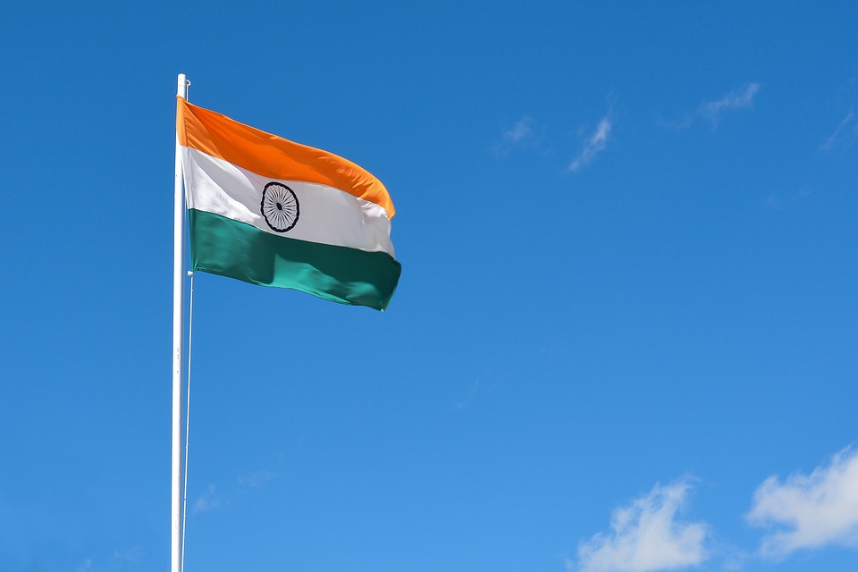 indian flag 3607410 960 720 - Die 8 stärksten Volkswirtschaften der Welt