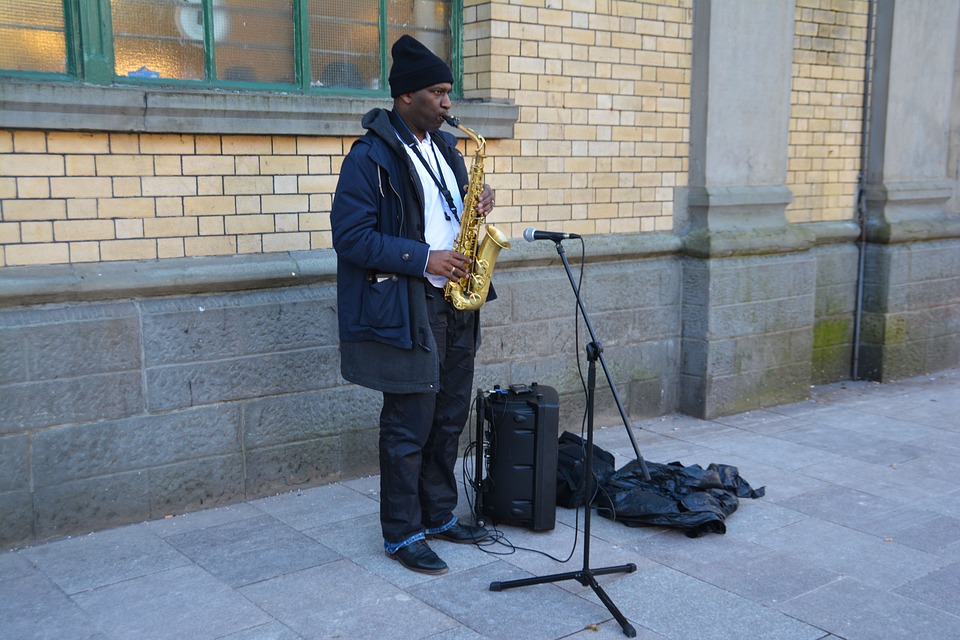 busking 1220847 960 720 - Die Auswirkungen der Arbeitslosigkeit auf die Volkswirtschaften